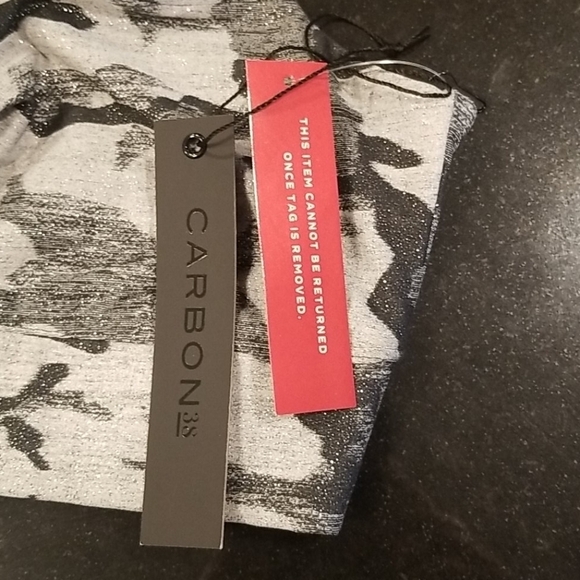 💕CARBON38💕 Camo Shine Bra ~ Gray/Black S NWT - Picture 10 of 10